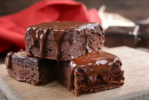 O Brownie são um clássico da confeitaria, irresistíveis para quem ama chocolate e busca uma textura macia com aquele toque levemente cro.....