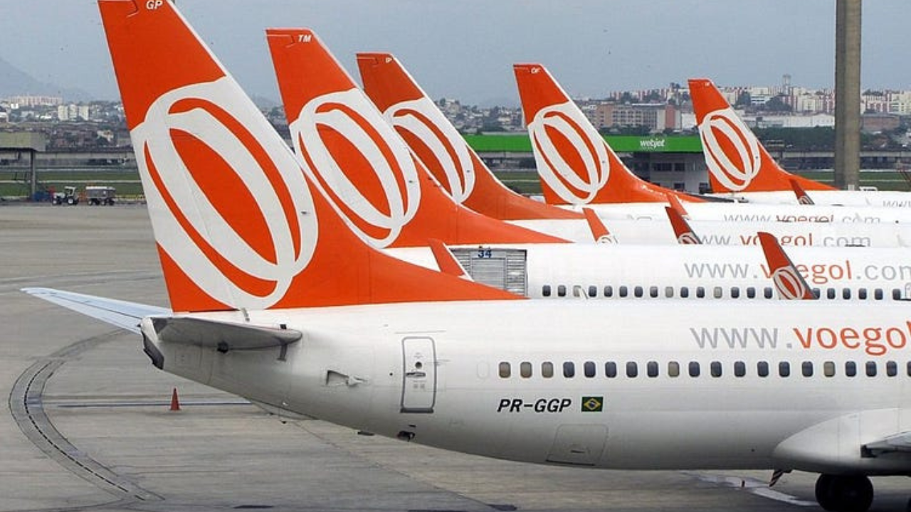 Gol Linhas Aéreas obtém financiamento significativo, fortalecendo sua operação e preparando o futuro. Saiba mais sobre o impacto deste financiamento na empresa e no setor.